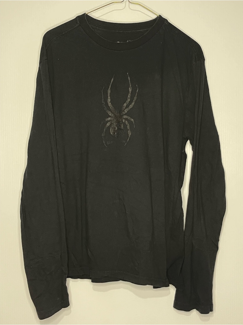 Men's Black Long-Sleeve Graphic Tee - Spider